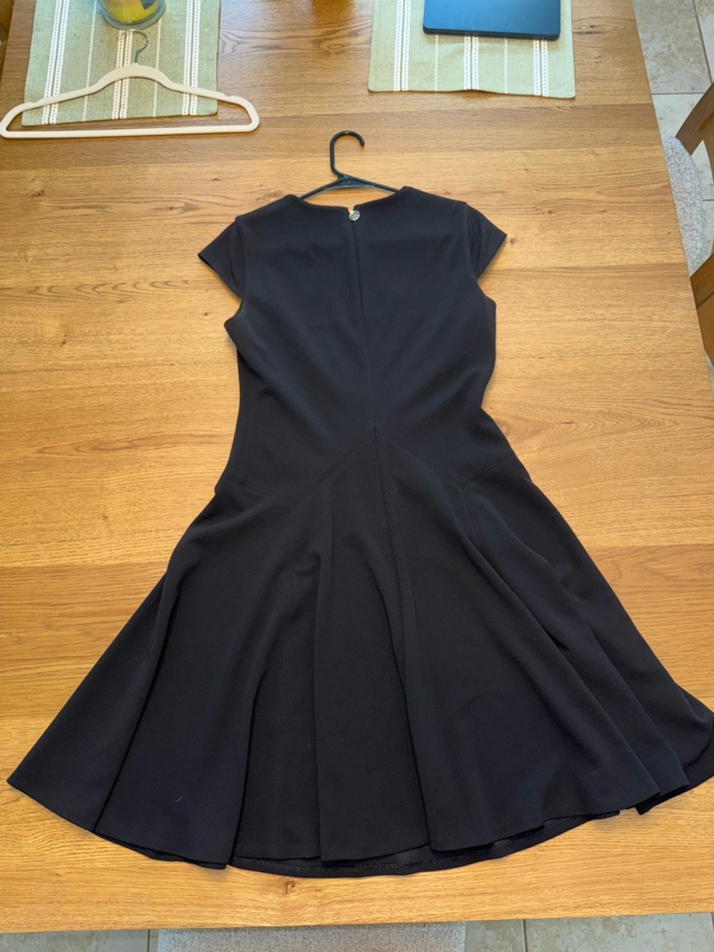 Tommy Hilfiger | Black Cap-Sleeve Fit & Flare Midi Dress | Size 6 - Picture 9 of 11